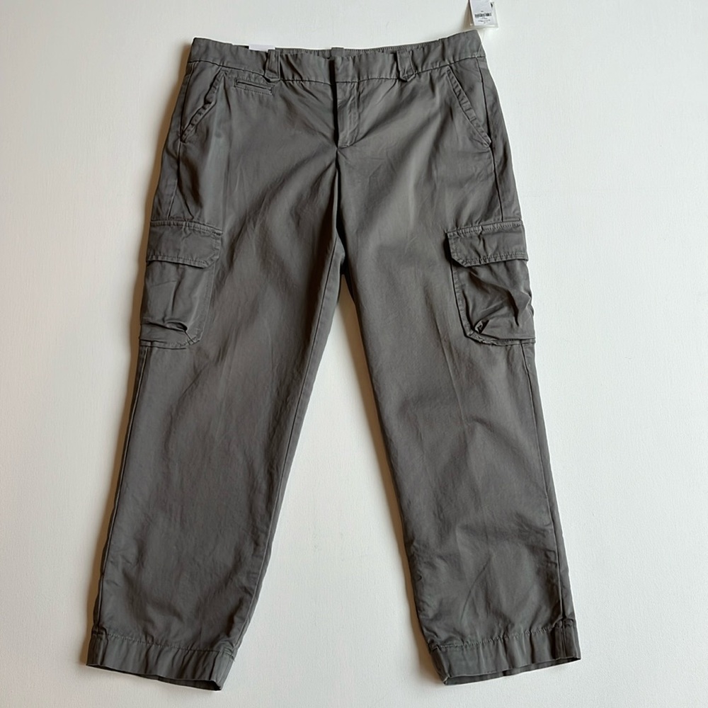 Gap Cotton Sateen Cropped Cargo Pants-Gray-NWT- Size 10